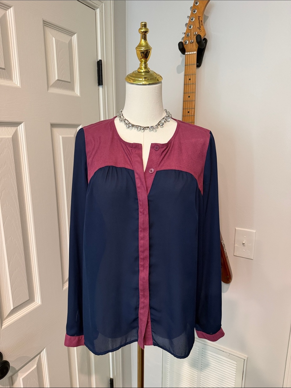 C. Luce Navy and Berry Two-Tone Button Front Blouse
